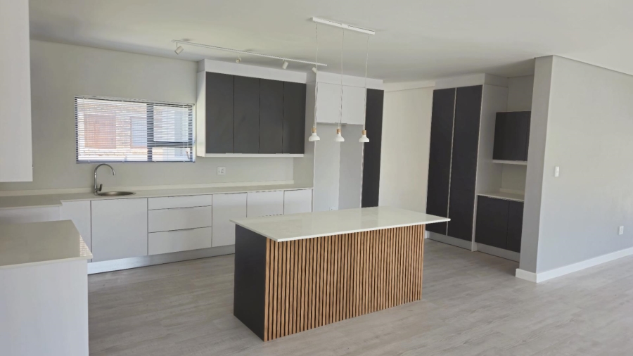 4 Bedroom Property for Sale in Franskraal Western Cape